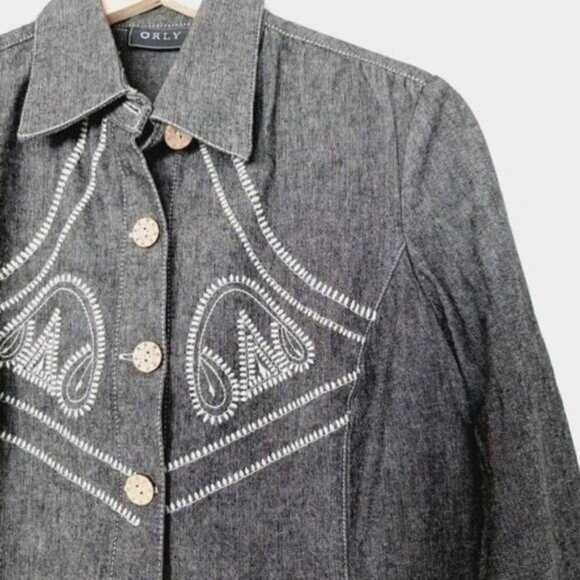 ORLY Denim 3/4 Utility Sleeve Jean Embroidery Button Down Shacket Sz 6 - Picture 2 of 13
